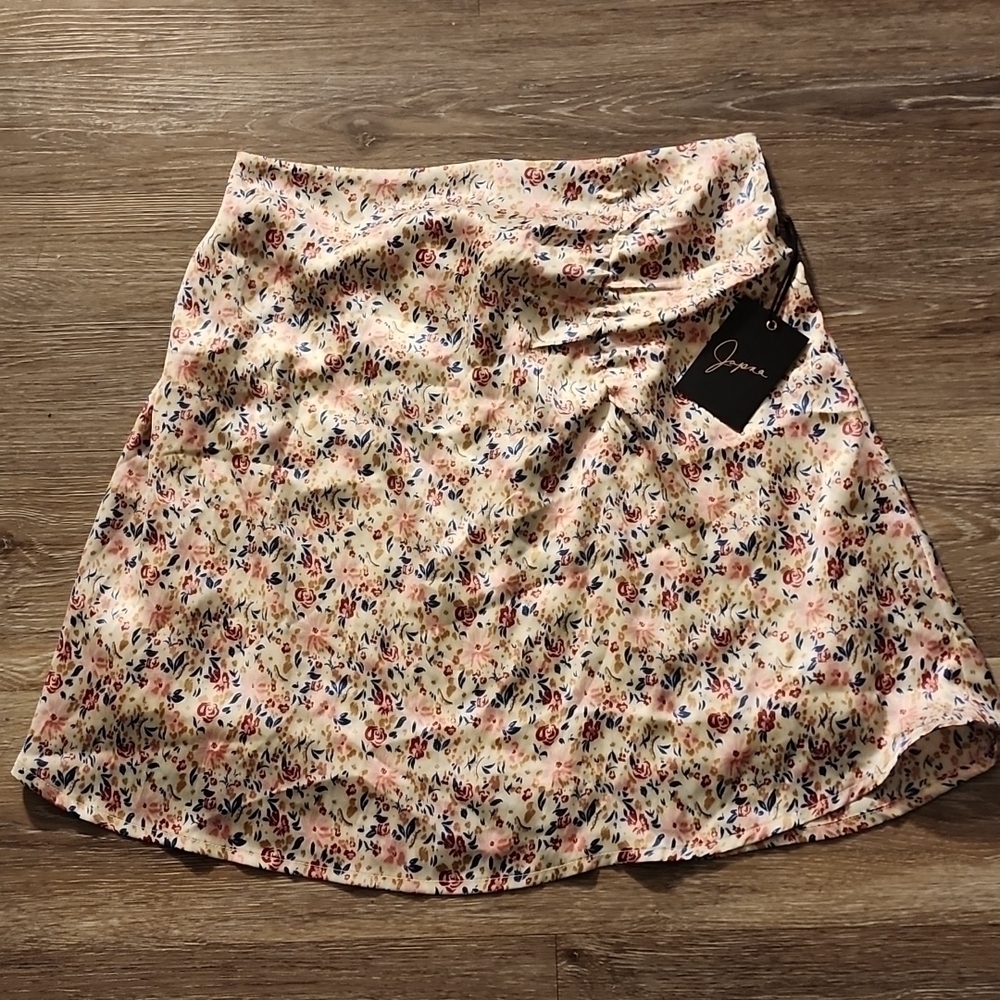 JOPRA skirt size M  satin